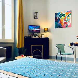 Cosy Avec Jardin Roanne